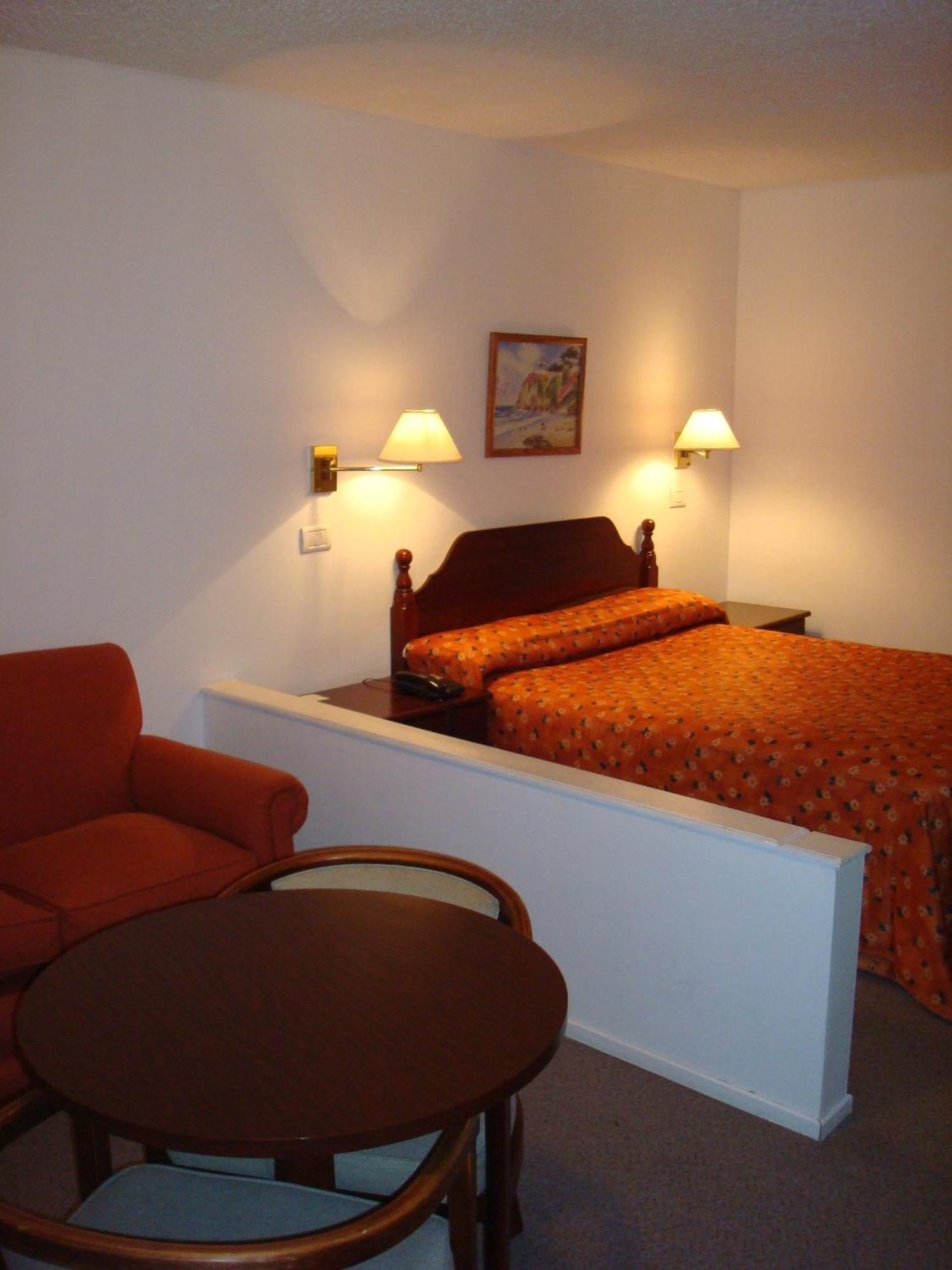 Family Inn San Rafael  Bagian luar foto