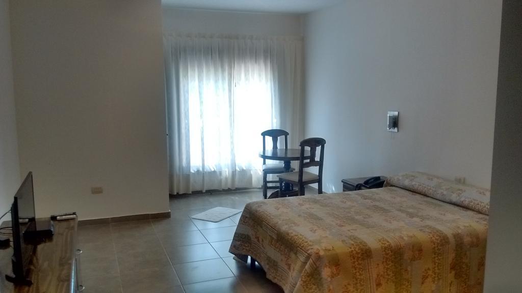 Family Inn San Rafael  Bagian luar foto