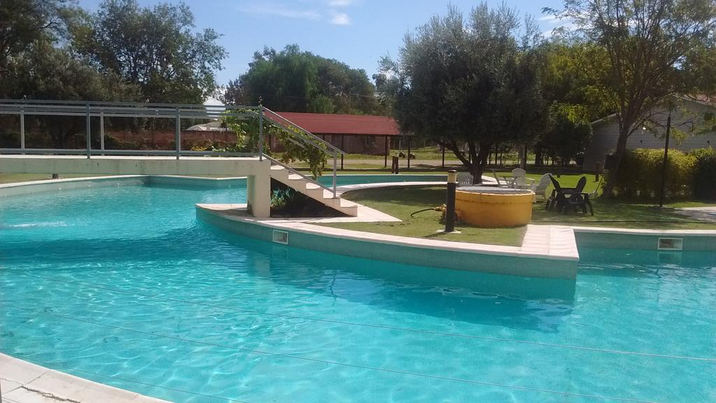 Family Inn San Rafael  Bagian luar foto