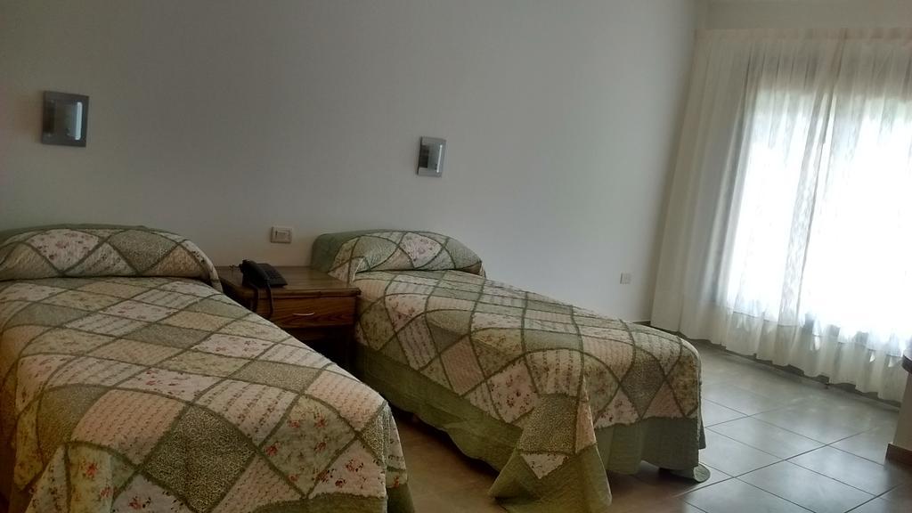 Family Inn San Rafael  Bagian luar foto